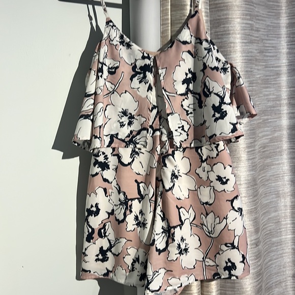 Romper - Picture 4 of 6